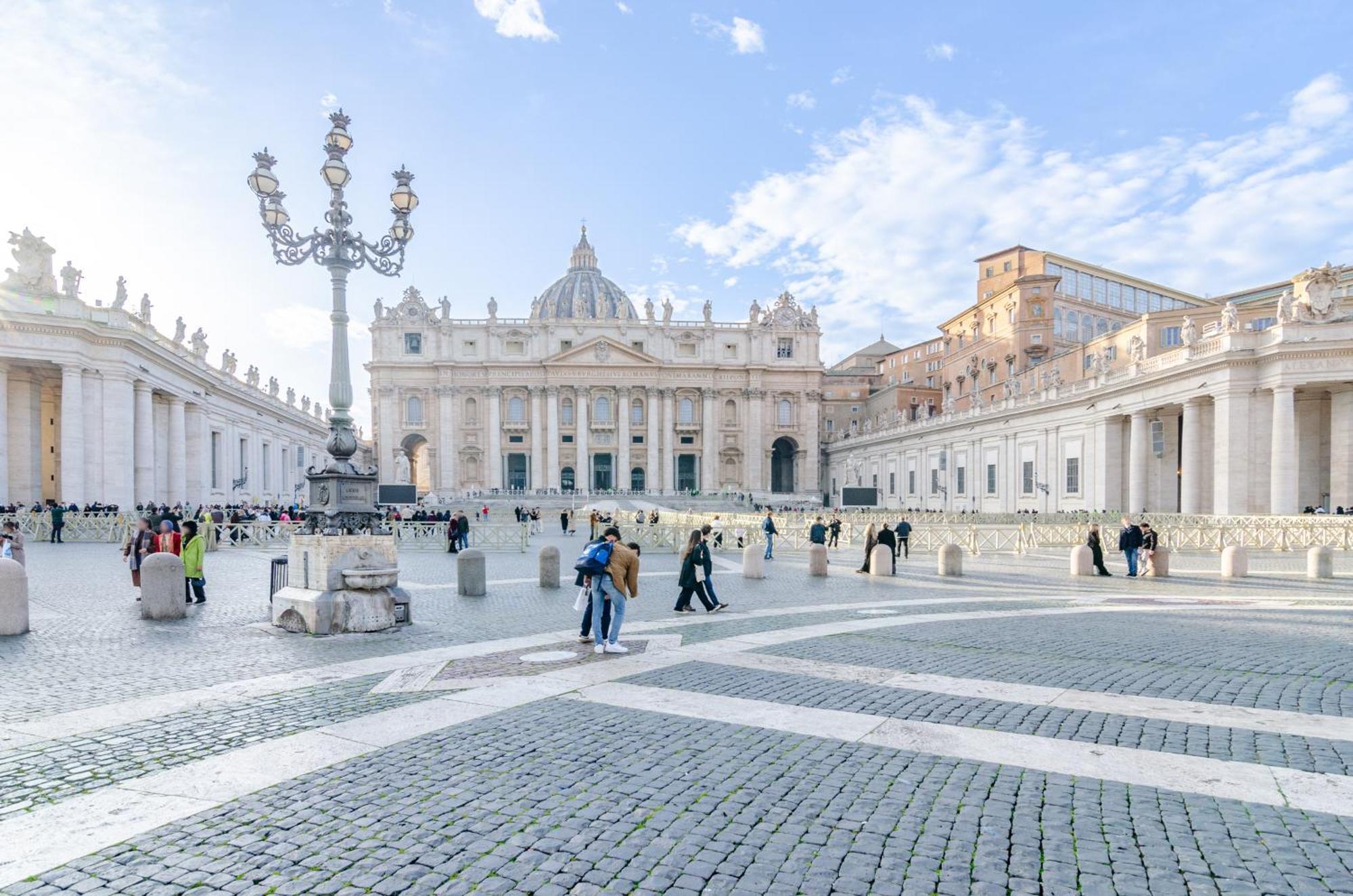 La Vaticana - Saint Peters View - Apt Řím Exteriér fotografie